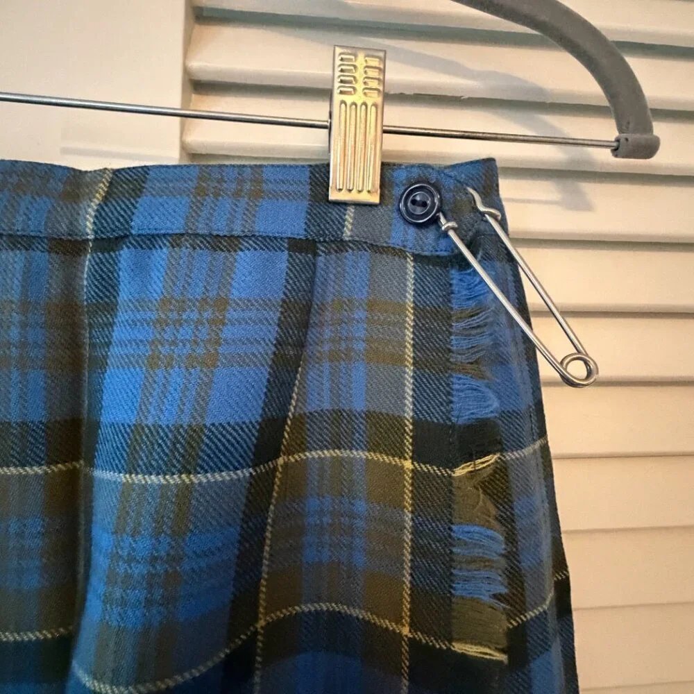 Vintage Hudson's Bay Company plaid skirt blue XXS midi 100% wool